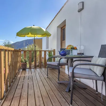 Casa De Teja Сasa de vacaciones *